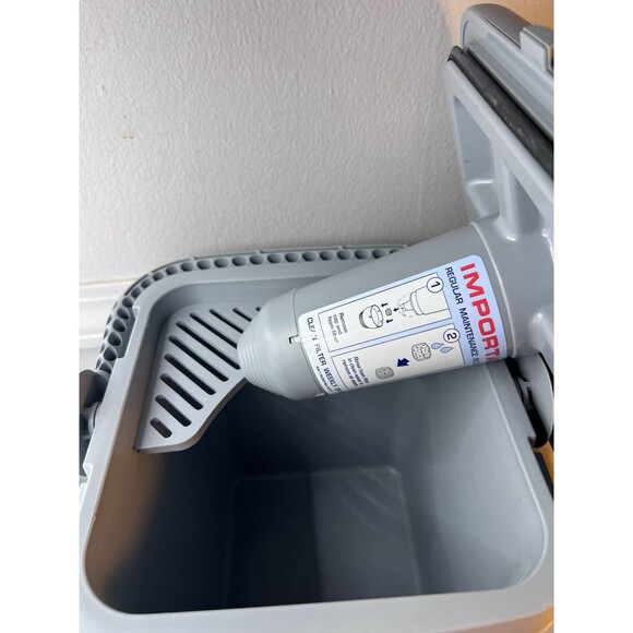 Cube Portable Cold System w/Knee Wrap For Pain Relief - Picture 3 of 6